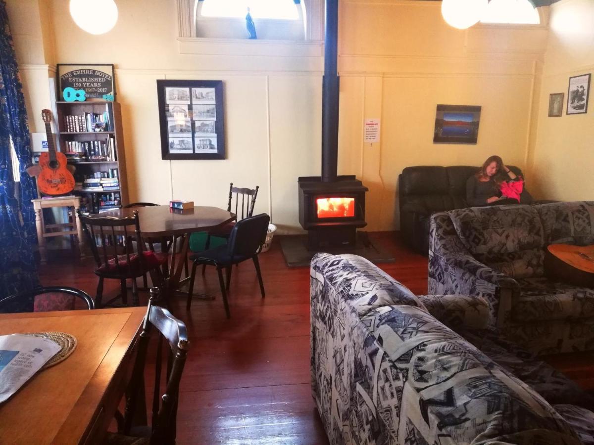 Empire Hotel Backpackers Oamaru Luaran gambar