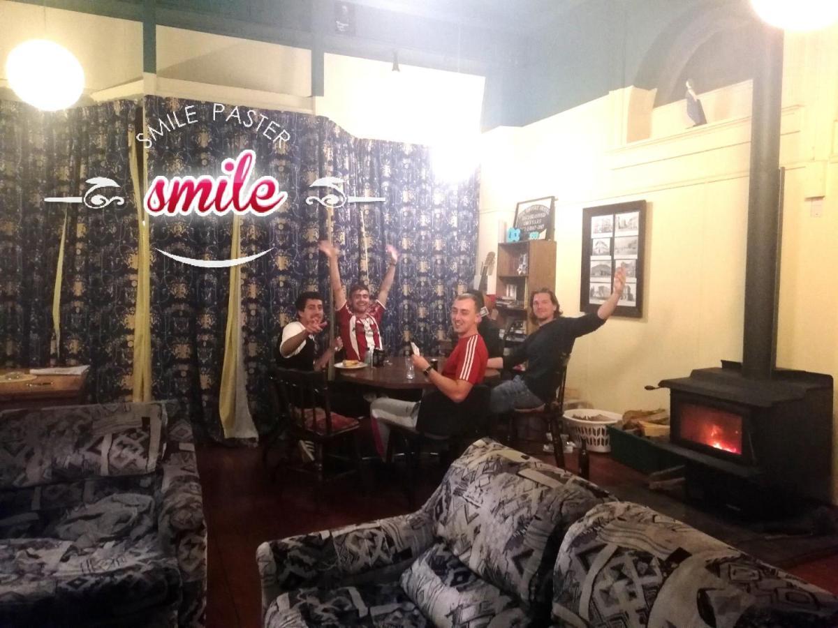 Empire Hotel Backpackers Oamaru Luaran gambar