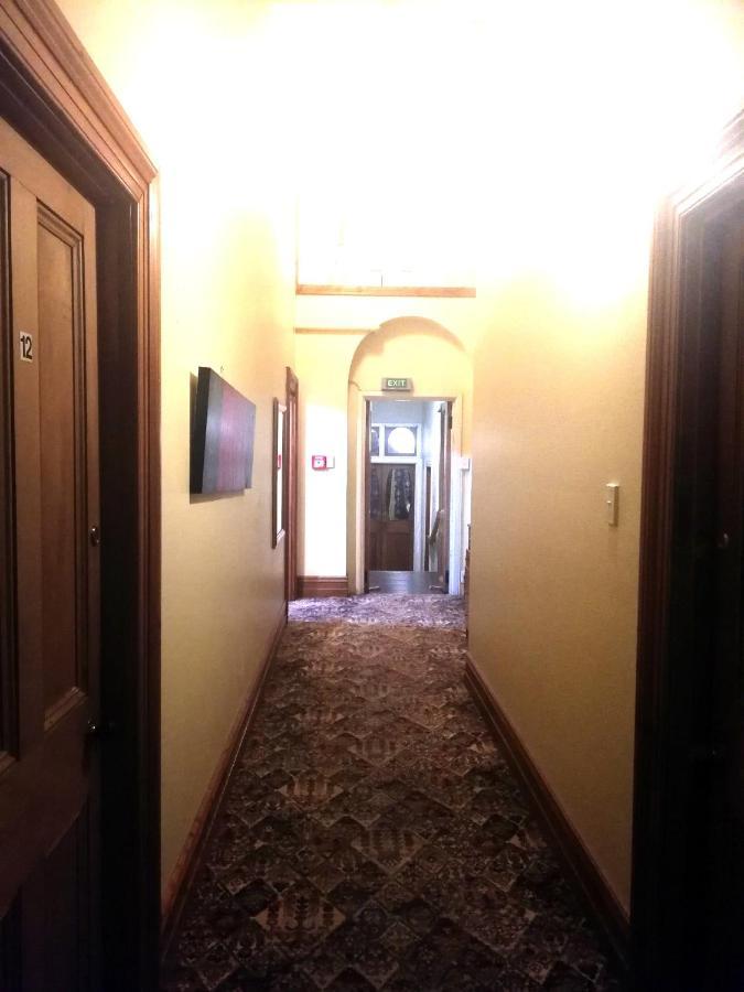 Empire Hotel Backpackers Oamaru Luaran gambar